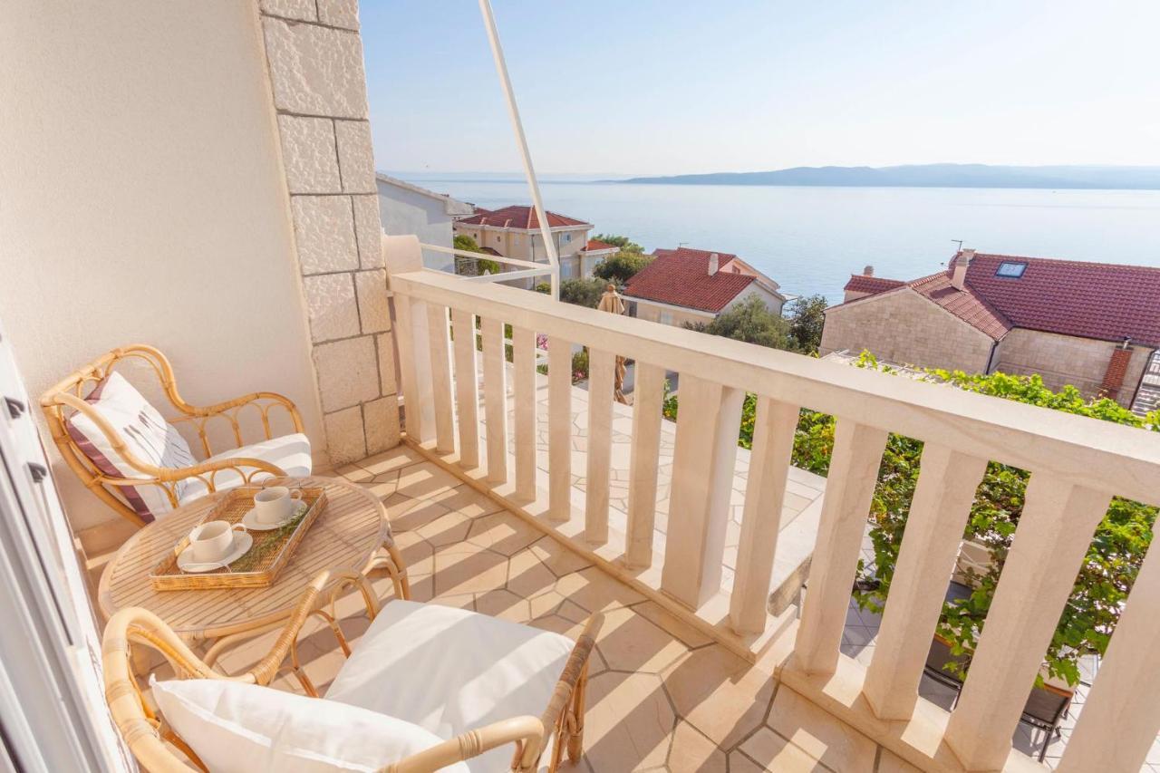 Guest House Ivan Ledic Brela Exterior photo
